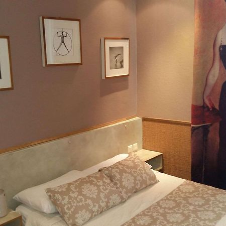 Hotel Mignon Avignon Buitenkant foto